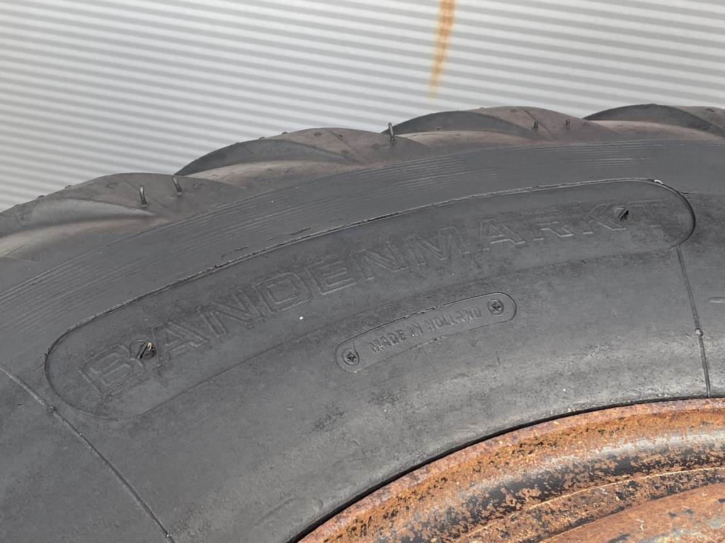 Bandenmarkt 14 80 R20 te koop bij Jaap Verboon