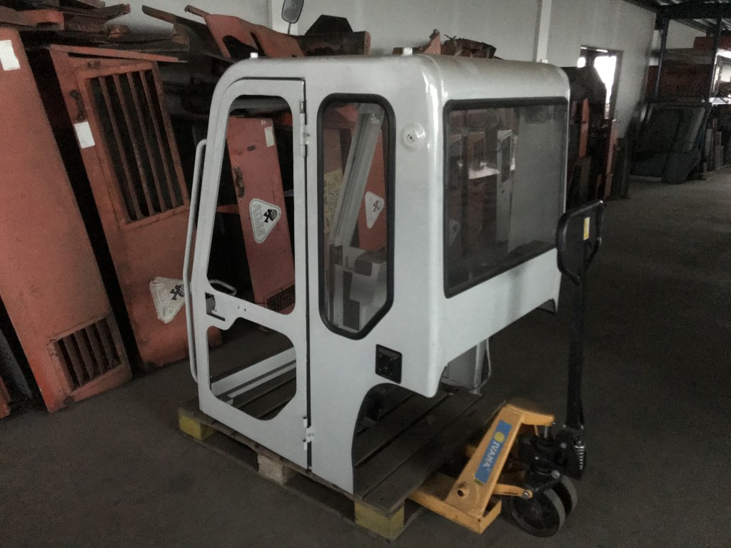 Cabine IHI 15J te koop bij Jaap Verboon