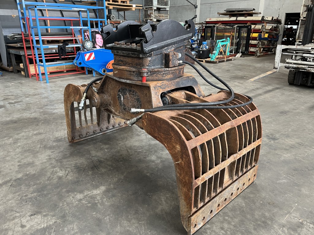 Caterpillar G325 te koop bij Jaap Verboon