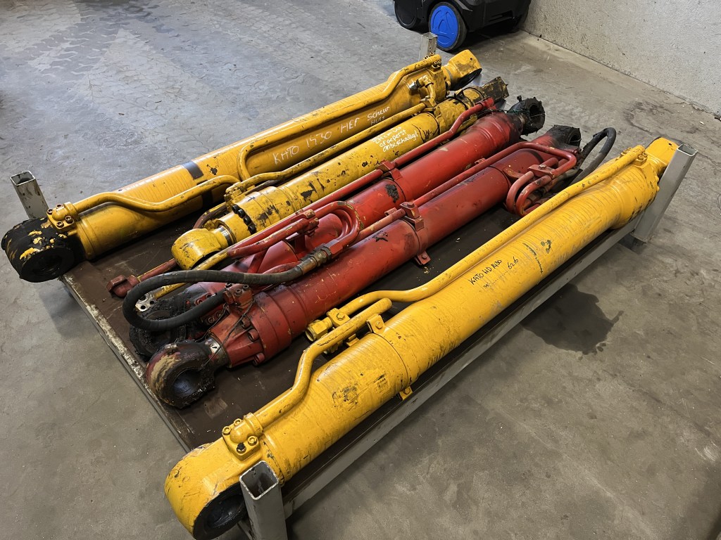 KATO CYLINDER te koop bij Jaap Verboon