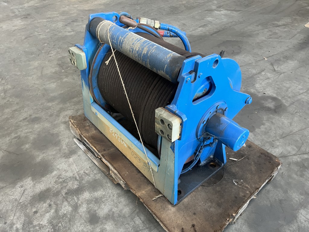 Liebherr LTM 1080-1 winch te koop bij Jaap Verboon