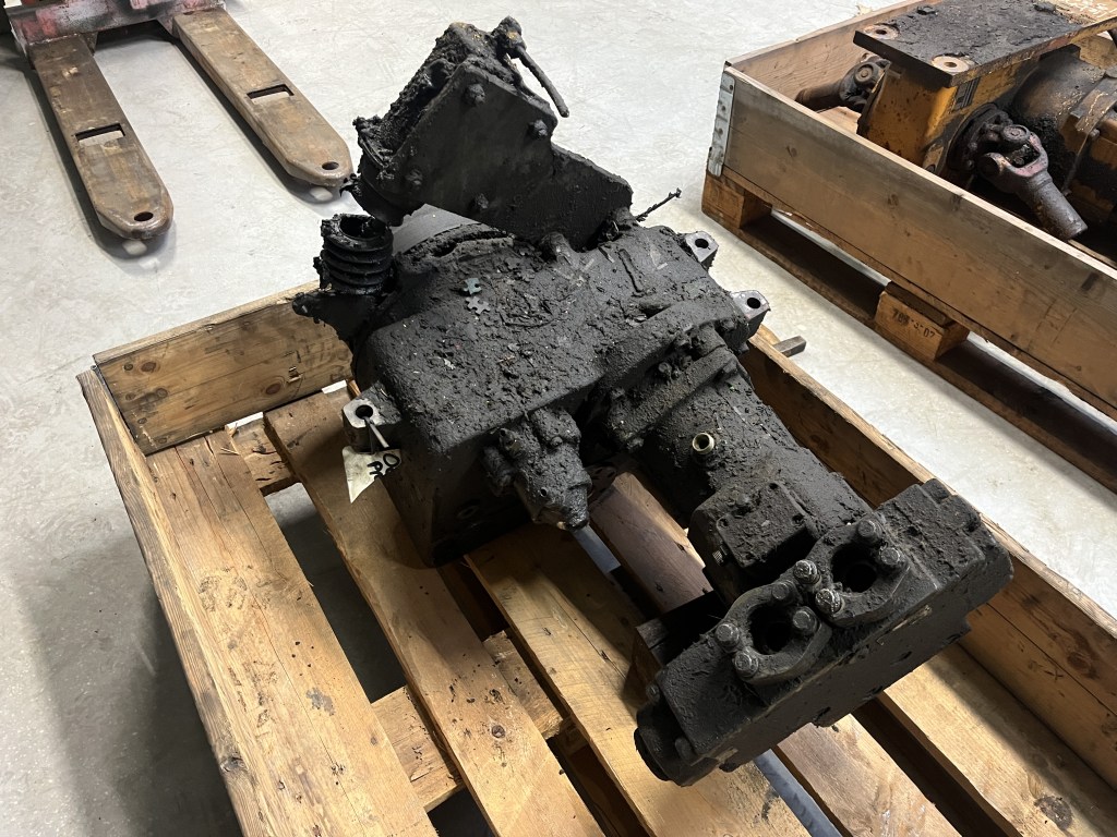 O&K versnellingsbak te koop bij Jaap Verboon