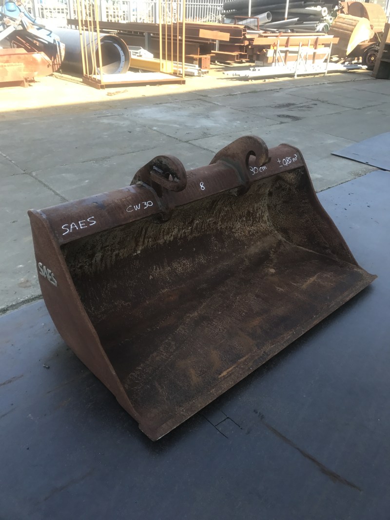 SAES slotenbak 8 te koop bij Jaap Verboon