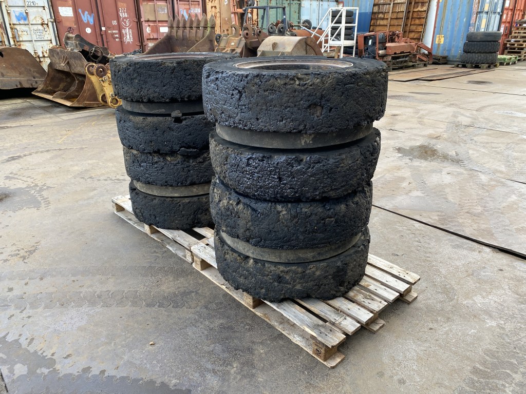 bergougn 1000x20 te koop bij Jaap Verboon