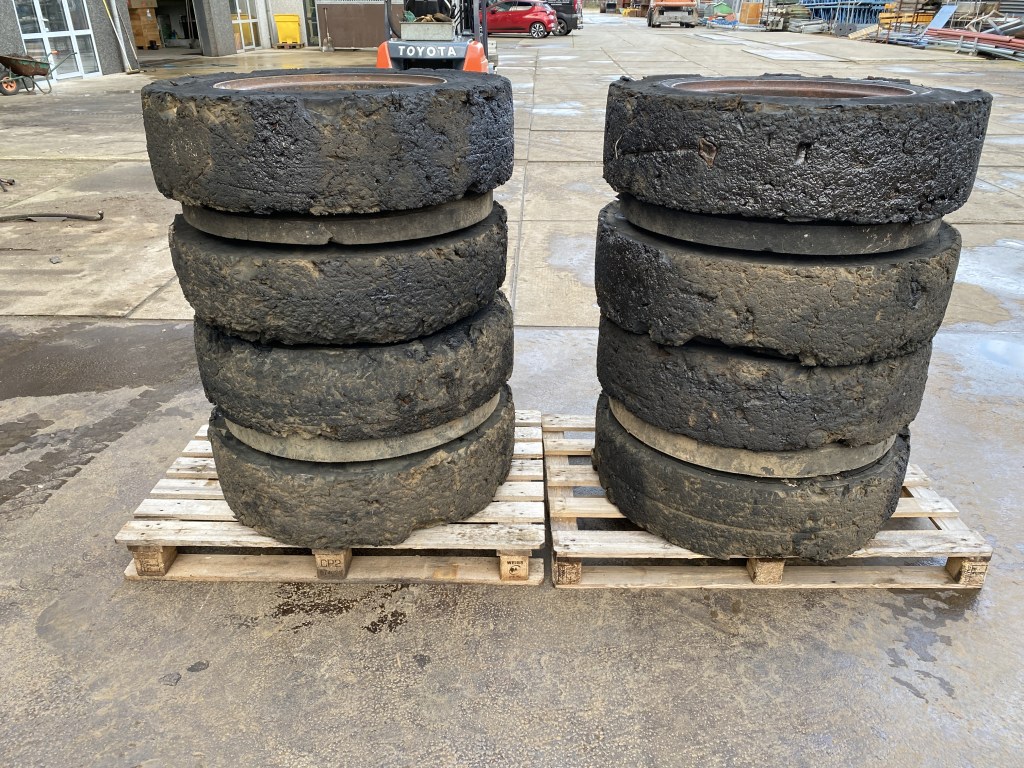 bergougn 1000x20 te koop bij Jaap Verboon