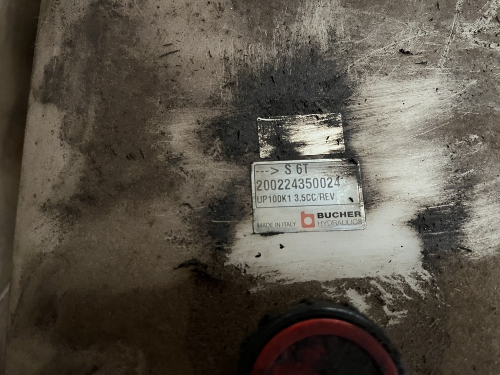 bucher hydro unit te koop bij Jaap Verboon