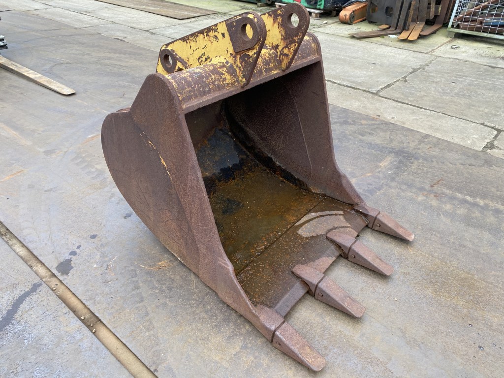 bucket 505 te koop bij Jaap Verboon