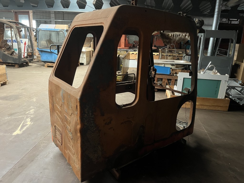 cabine deawoo 130 te koop bij Jaap Verboon