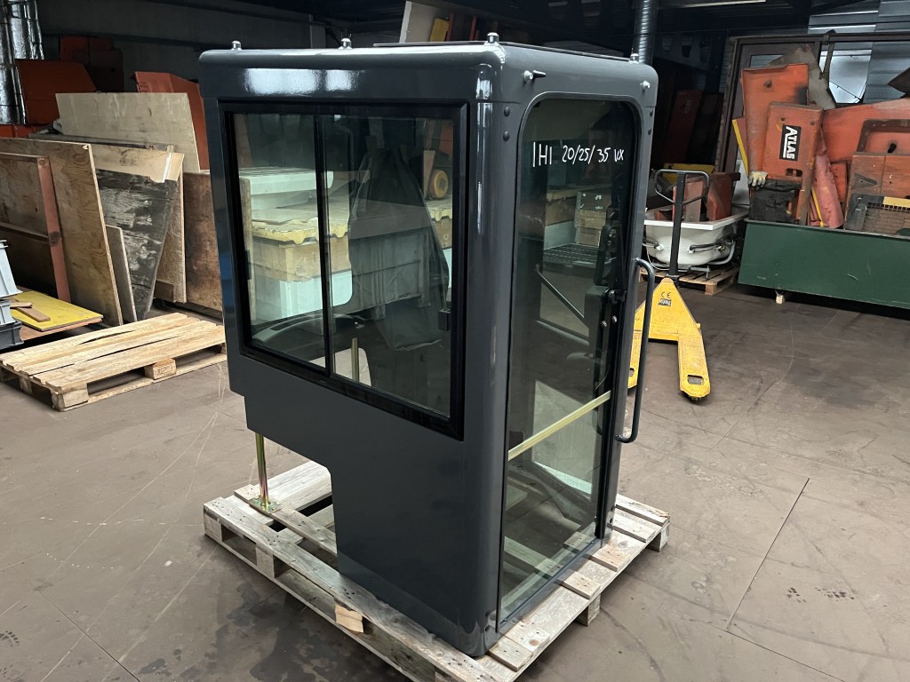 cabine ihi 20 25 35 vx te koop bij Jaap Verboon