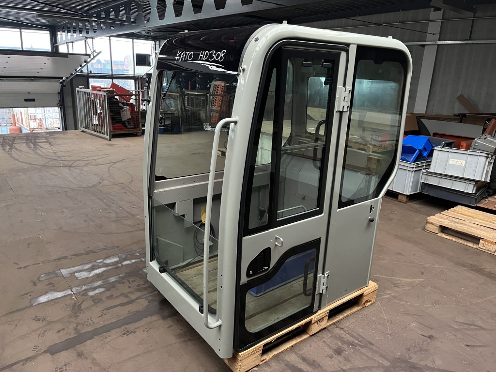 cabine kato hd 308 te koop bij Jaap Verboon