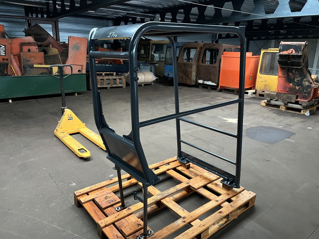 canopy IHI 27 V4 te koop bij Jaap Verboon