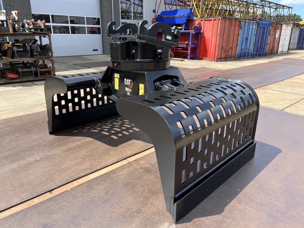 caterpillar g 324 wh 2020 2m3 te koop bij Jaap Verboon