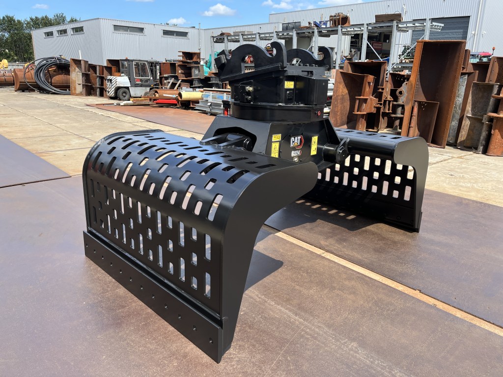 caterpillar g 324 wh 2020 2m3 te koop bij Jaap Verboon