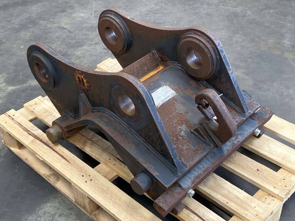 cw30 hitachi fh200 te koop bij Jaap Verboon