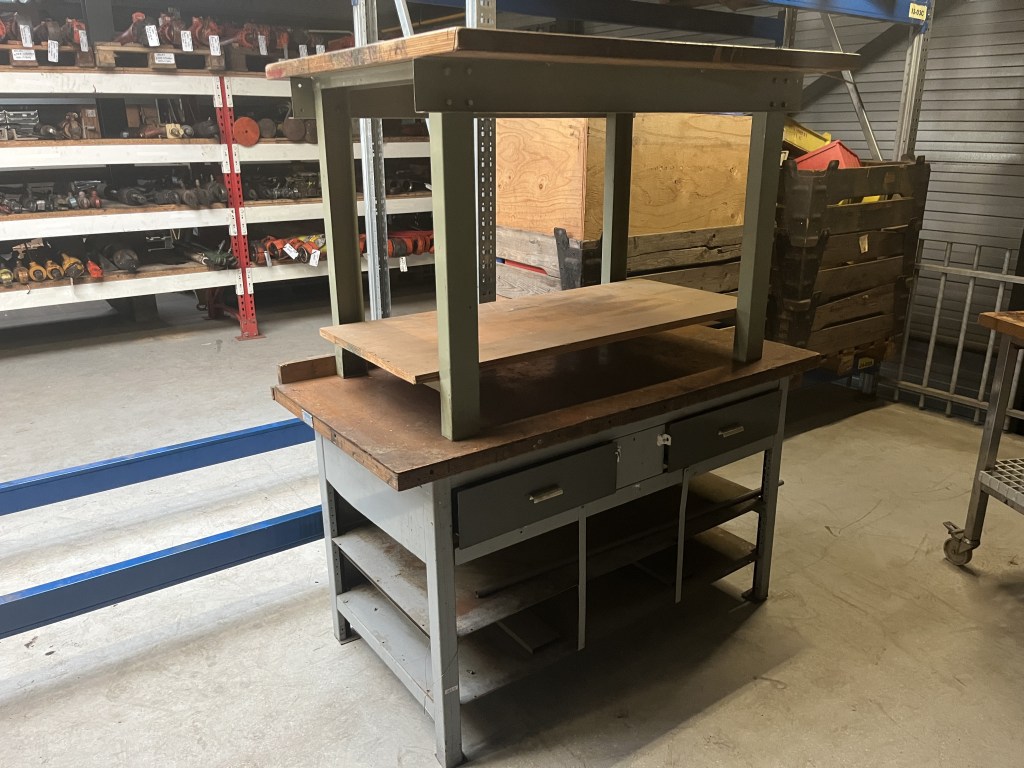 diverse werkbanken te koop bij Jaap Verboon