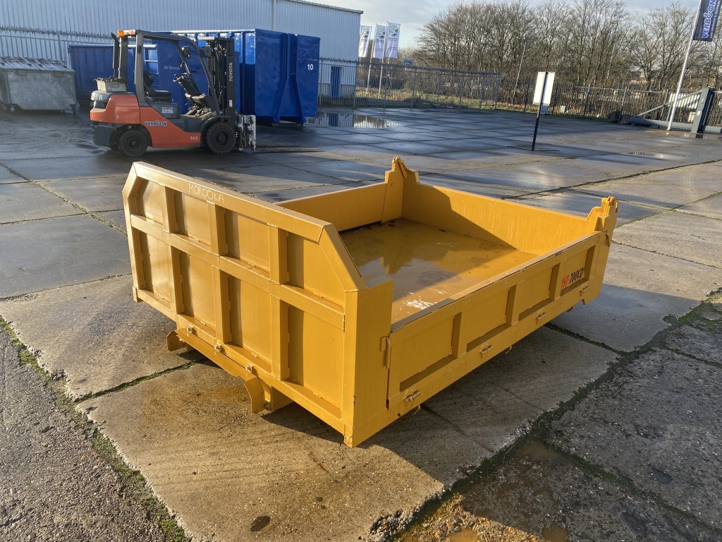 dumperbak morooka mst-700vd te koop bij Jaap Verboon
