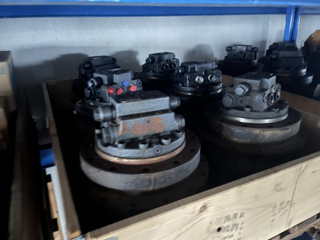 eindaandrijving final drive te koop bij Jaap Verboon