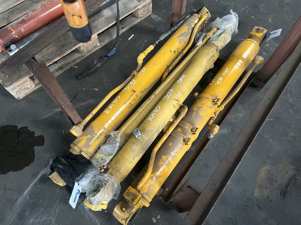 kato cilinders te koop bij Jaap Verboon