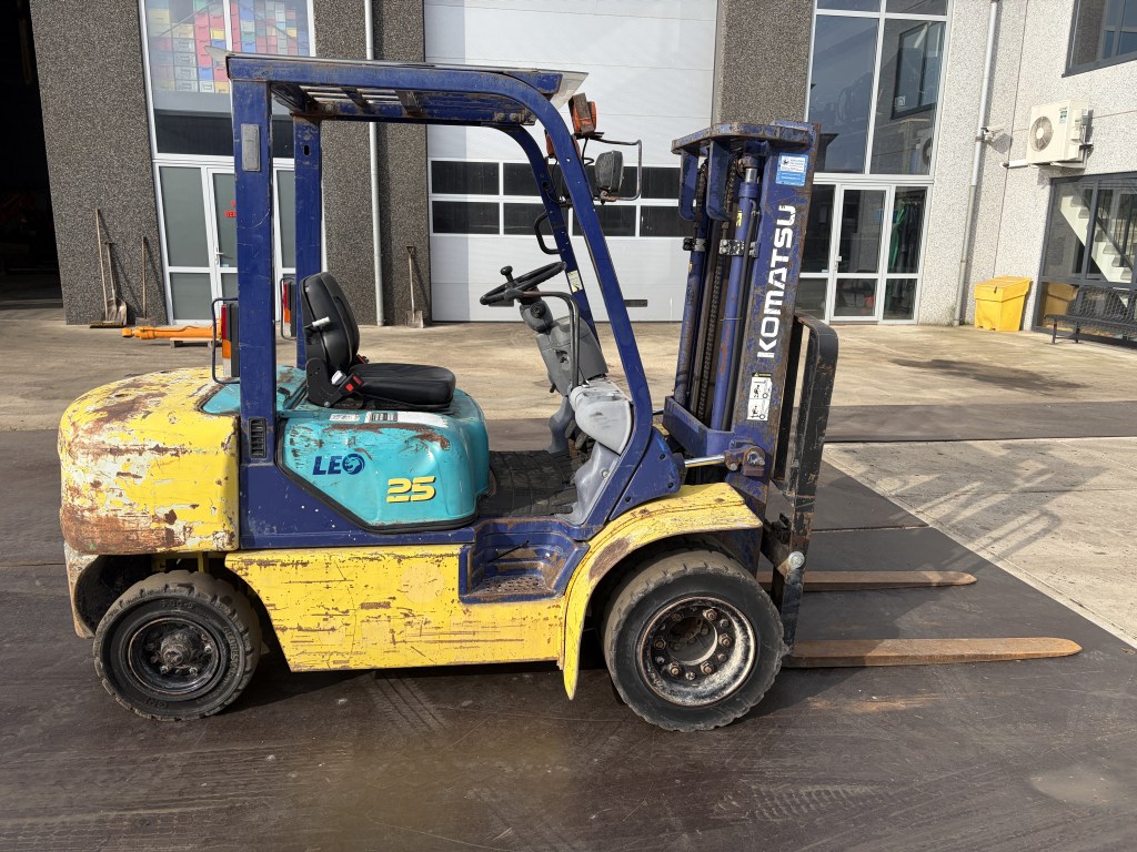 komatsu 25 diesel te koop bij Jaap Verboon