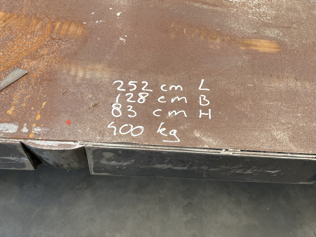 lastafel te koop bij Jaap Verboon