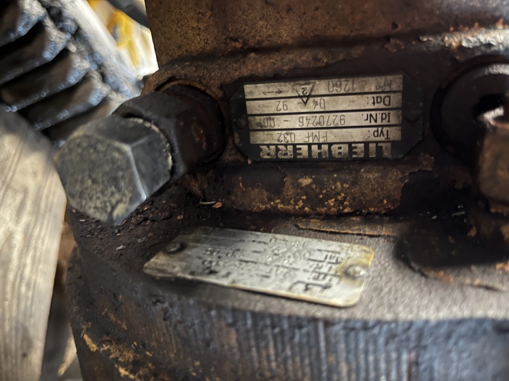 liebherr swing device motor te koop bij Jaap Verboon