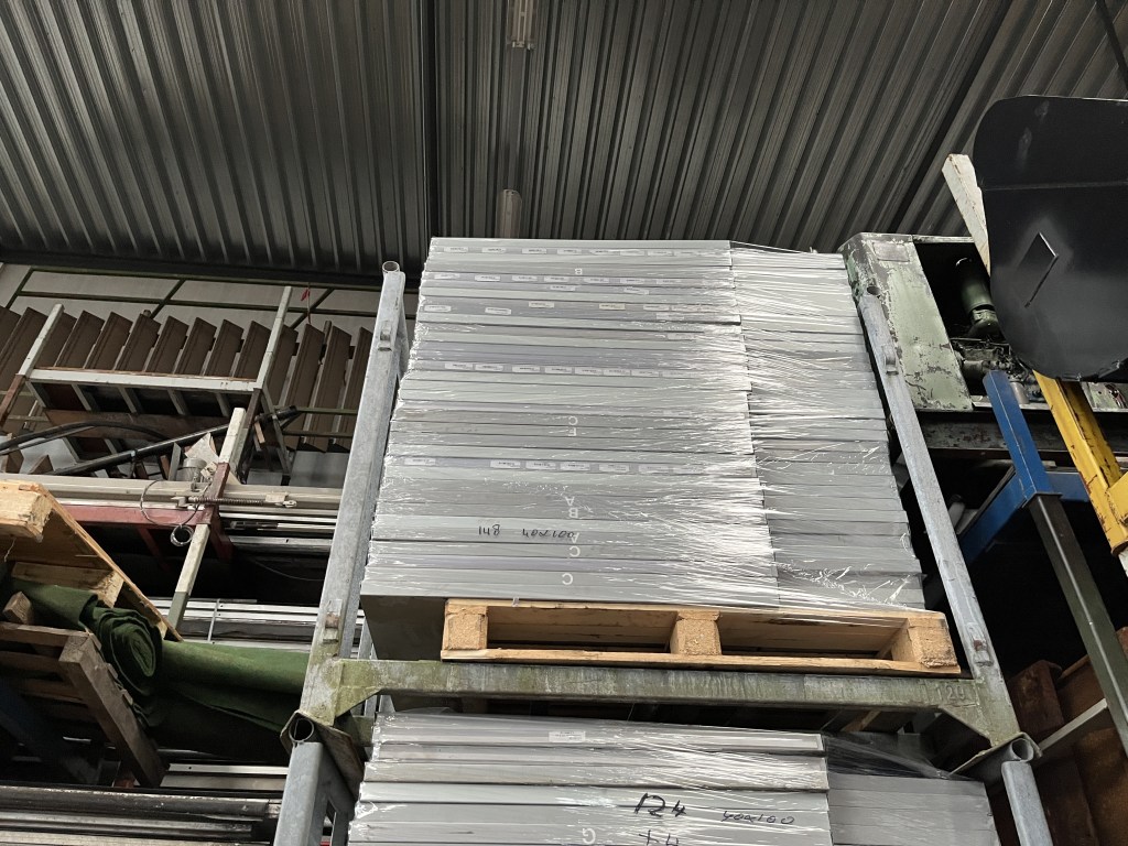 partij legbord stelling te koop bij Jaap Verboon