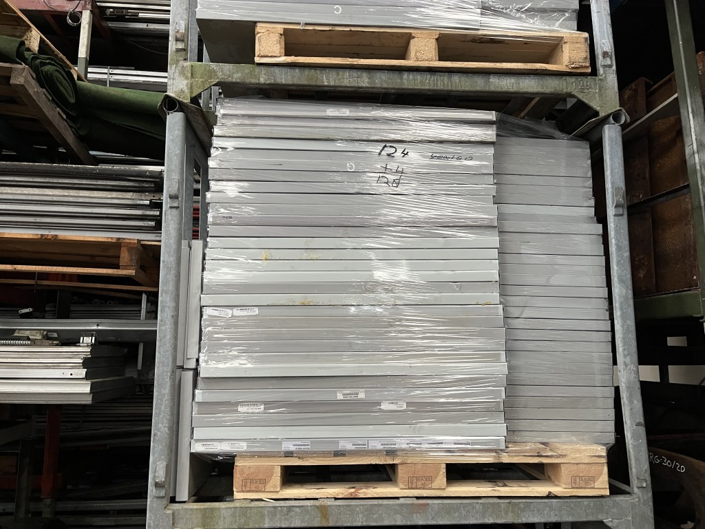 partij legbord stelling te koop bij Jaap Verboon