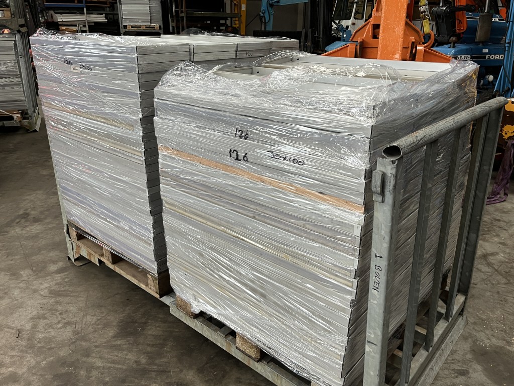 partij legbord stelling te koop bij Jaap Verboon