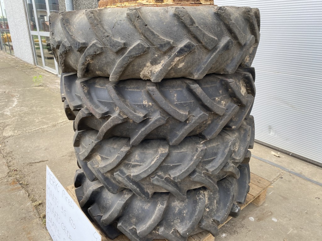 pirelli 9.5r20 te koop bij Jaap Verboon