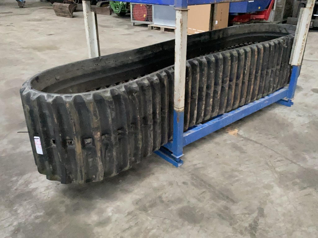 rubber track 600x80x100 te koop bij Jaap Verboon