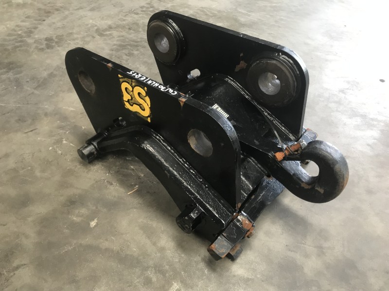 snelwissel CW40 Kobelco E215 te koop bij Jaap Verboon