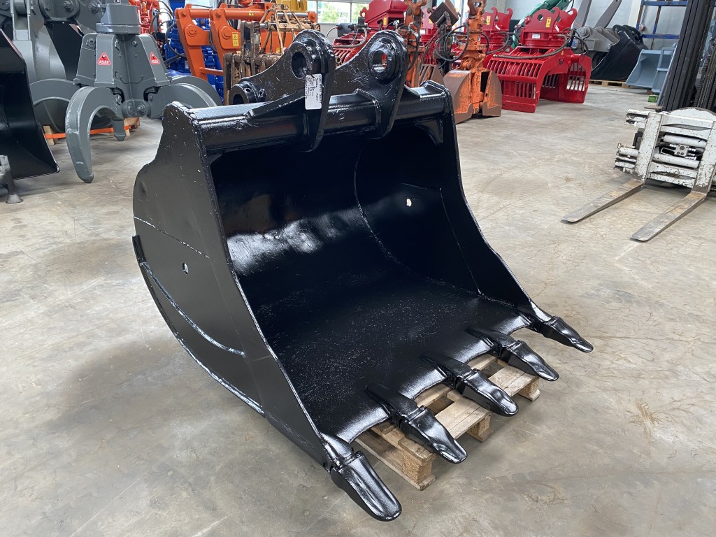 used teeth bucket pinn 80mm te koop bij Jaap Verboon