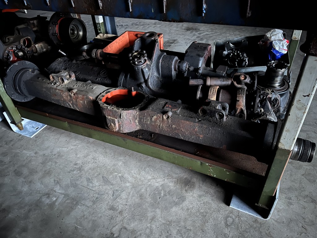 zf volvo parts te koop bij Jaap Verboon