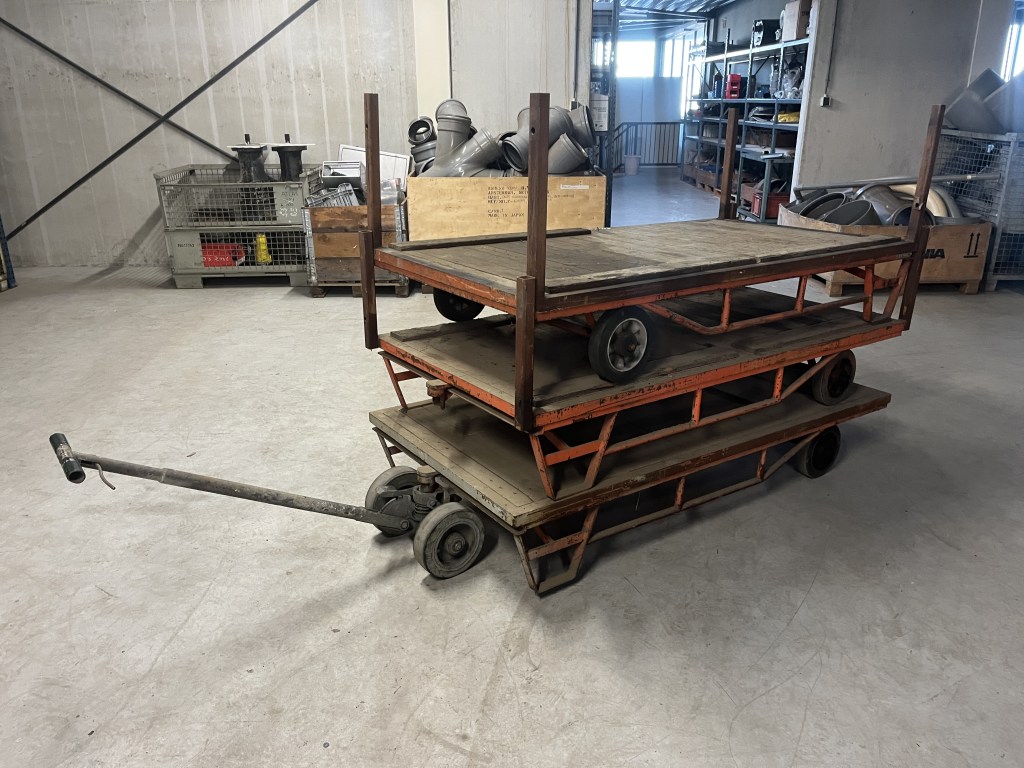 zwaar transport karren te koop bij Jaap Verboon